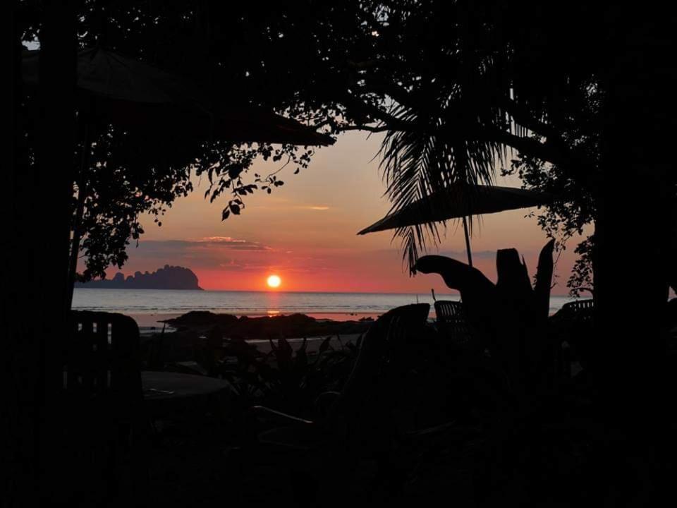 Hotel Dugong Koh Sukorn Ko Sukon Zewnętrze zdjęcie